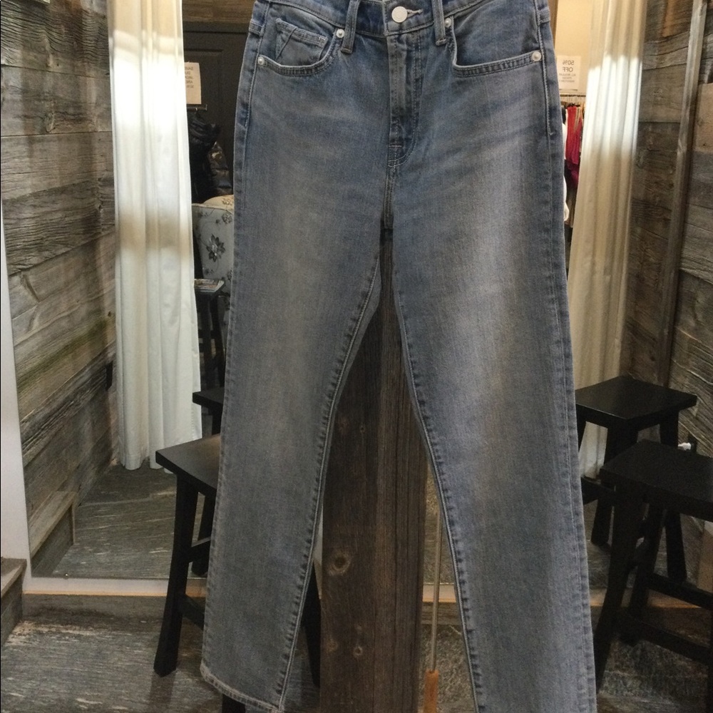 New 7 For All Mankind Jeans size 25